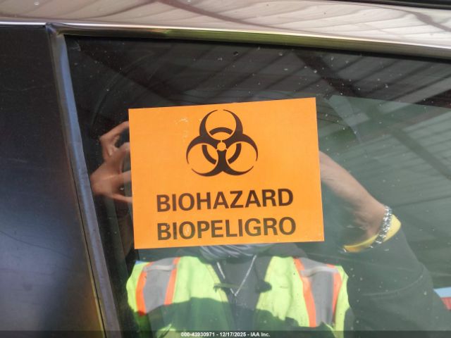 Subaru Outback 2.5i Limited Image 14