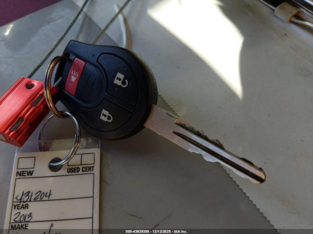 Nissan Rogue S Image 8