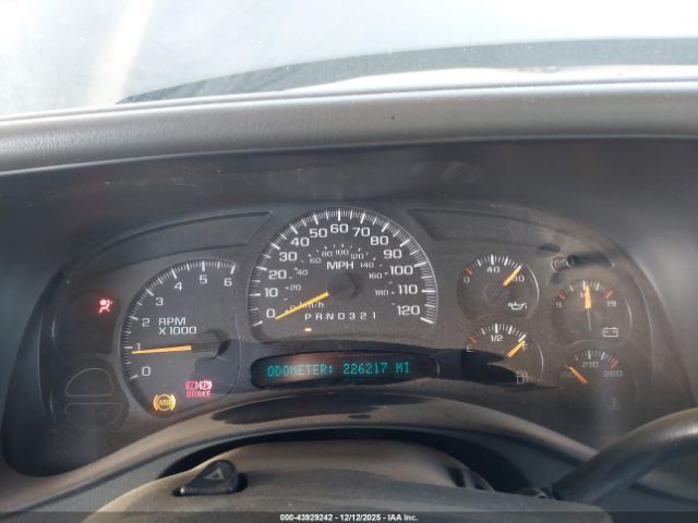 Chevrolet Silverado 1500 Ls Image 6