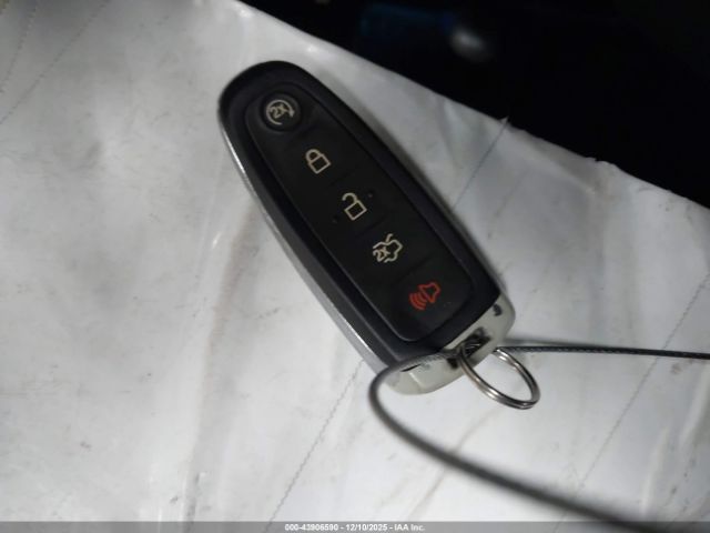 Ford Explorer Sport Image 2