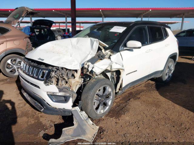 Jeep Compass Limited 4x4 Image 2