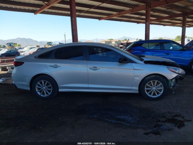 Hyundai SONATA Se Image 2