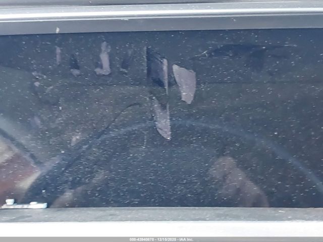 Tesla Model S Image 15