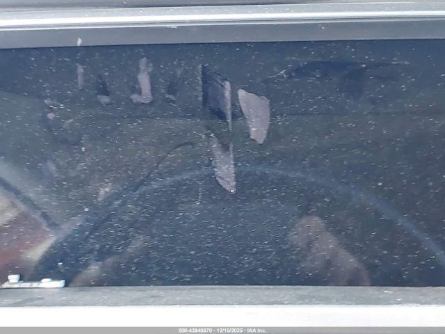 Tesla Model S Image 15