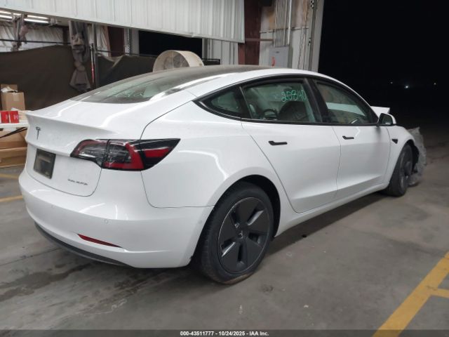 Tesla Model 3 Long Range Dual Motor All-wheel Drive Image 3