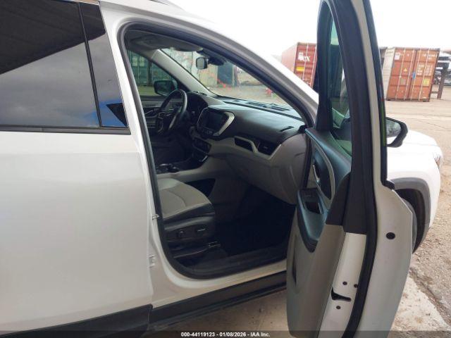 GMC Terrain Fwd Slt Image 2