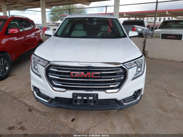 GMC Terrain Fwd Slt Image 3