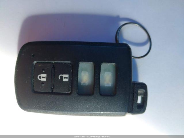 Toyota Highlander Limited V6 Image 12