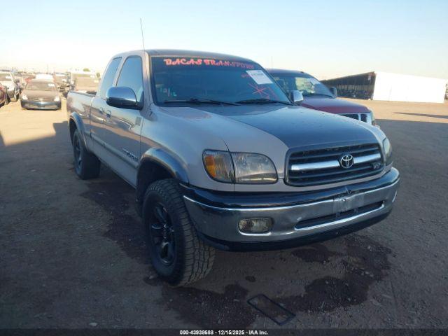  Salvage Toyota Tundra