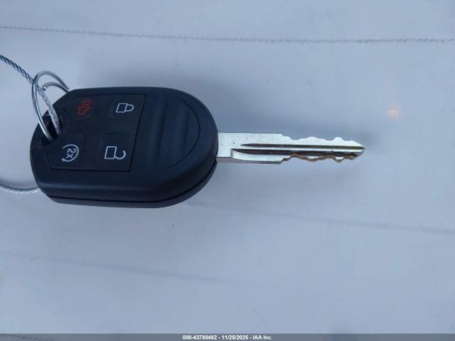 Ford F-150 Platinum Image 3