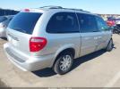 Chrysler Town & Country Touring Image 4