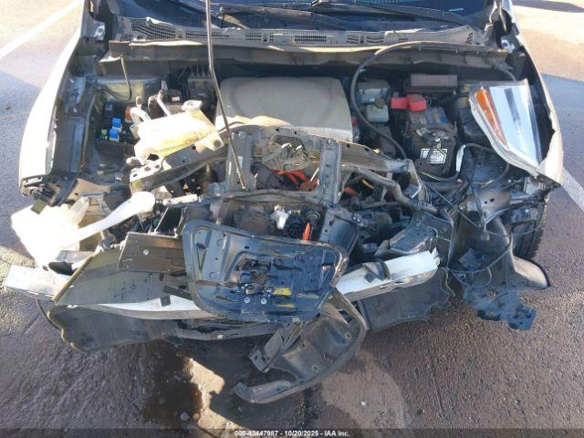 Nissan LEAF Sl Image 11