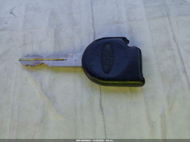 Ford Explorer Xlt Image 16