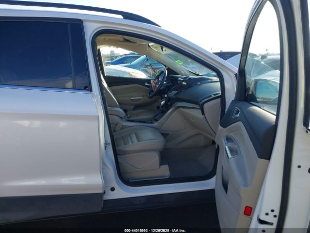 Ford Escape Se Image 2