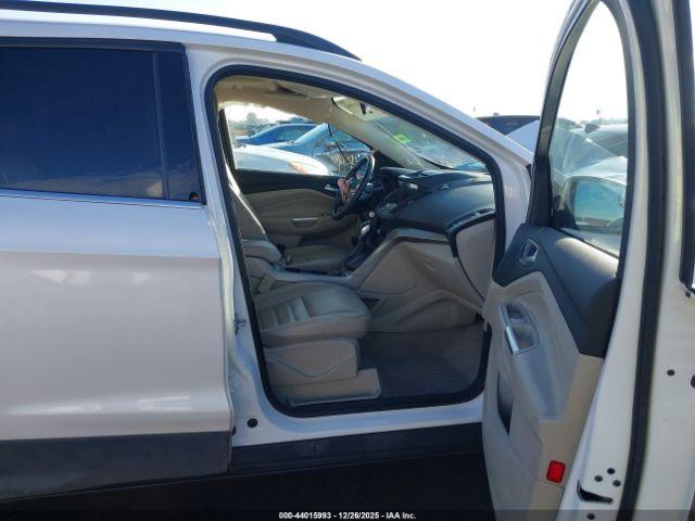 Ford Escape Se Image 2