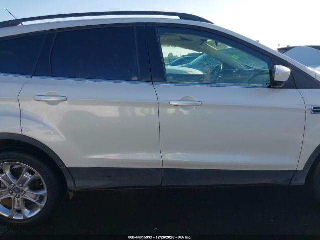 Ford Escape Se Image 12