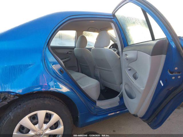 Toyota Corolla Le Image 6