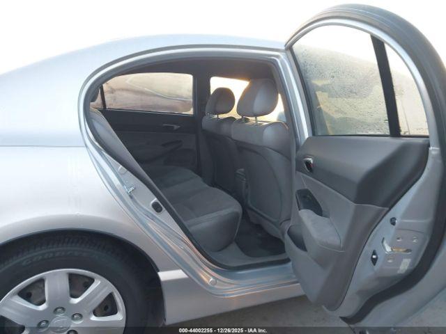 Honda Civic Lx Image 9