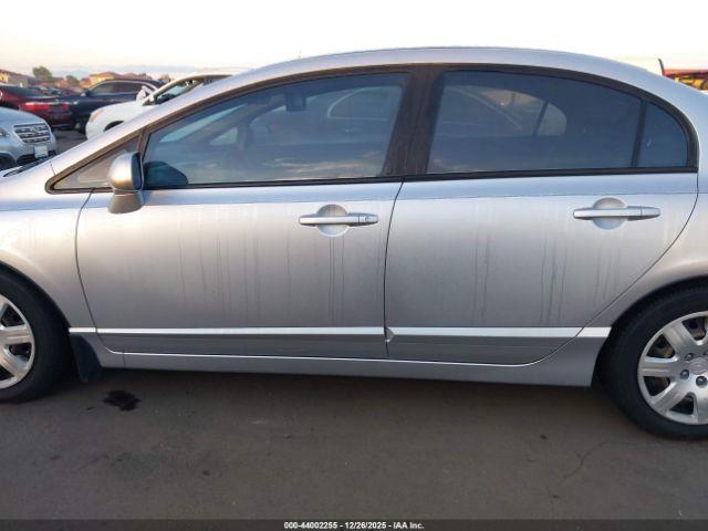 Honda Civic Lx Image 11