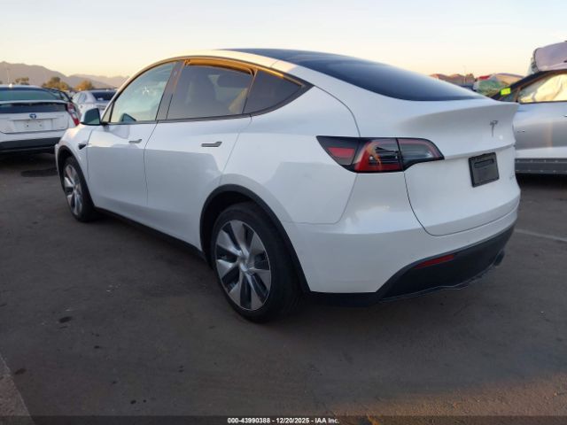 Tesla Model Y Long Range Dual Motor All-wheel Drive Image 18