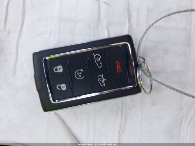 Jeep Grand Wagoneer Series Iii 4x4 Image 16