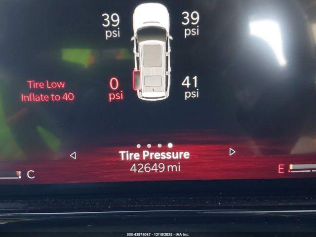 Jeep Grand Wagoneer Series Iii 4x4 Image 18