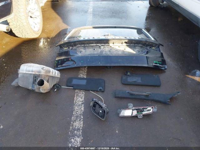 Jeep Grand Wagoneer Series Iii 4x4 Image 8