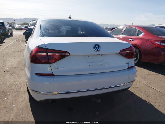 Volkswagen Passat 2.0t Wolfsburg Edition Image 16