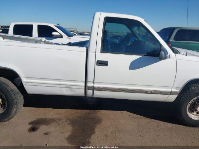 Chevrolet Gmt C3500 Image 13