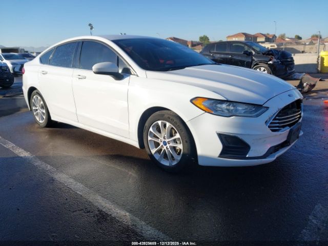 Ford Fusion Se Image 1