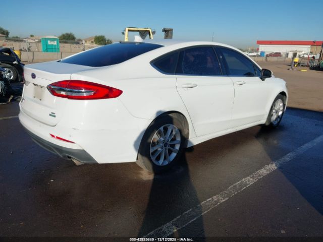 Ford Fusion Se Image 6