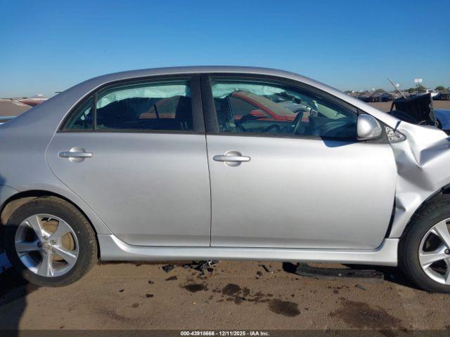 Toyota Corolla S Image 9