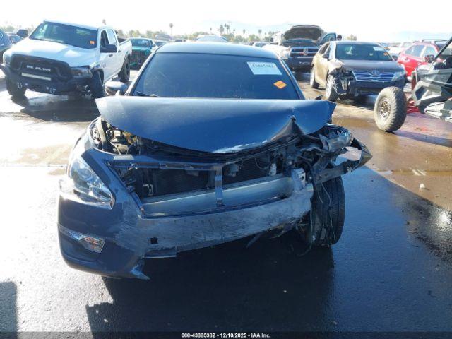 Nissan Altima 2.5 Sv Image 12