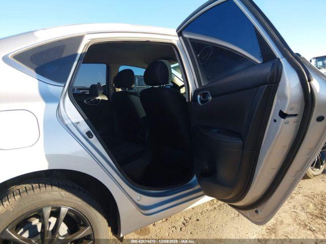 Nissan Sentra Sv Image 6