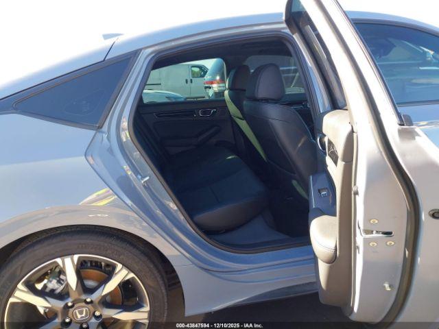 Honda Civic Sport Touring Image 15