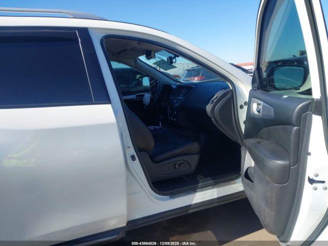 Nissan Pathfinder Sl Image 4