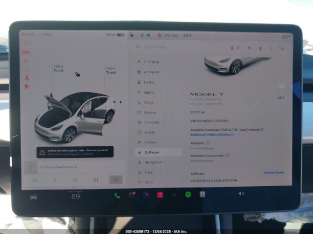 Tesla Model Y Long Range Dual Motor All-wheel Drive Image 15