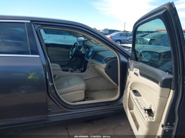 Chrysler 300 Image 3