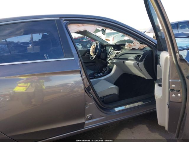 Honda Accord Lx Image 11