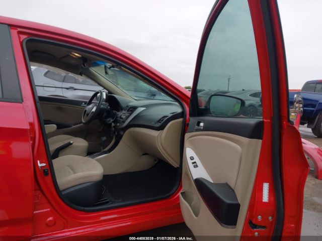 Hyundai ACCENT Gls Image 2