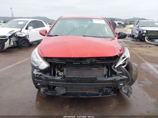 Hyundai ACCENT Gls Image 3