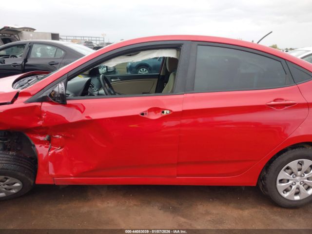 Hyundai ACCENT Gls Image 15