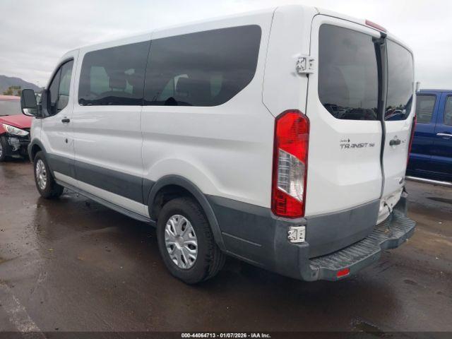 Ford Transit Xlt Image 7