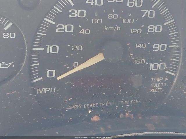 Chevrolet Express Image 17