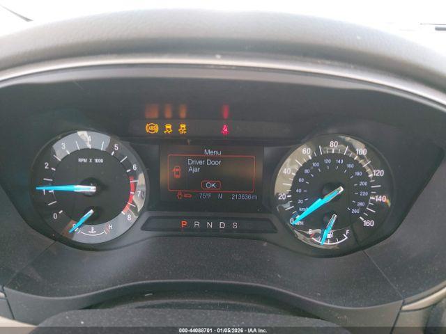 Ford Fusion Se Image 5