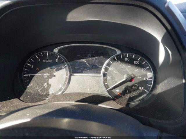 Nissan Pathfinder Sv Image 7