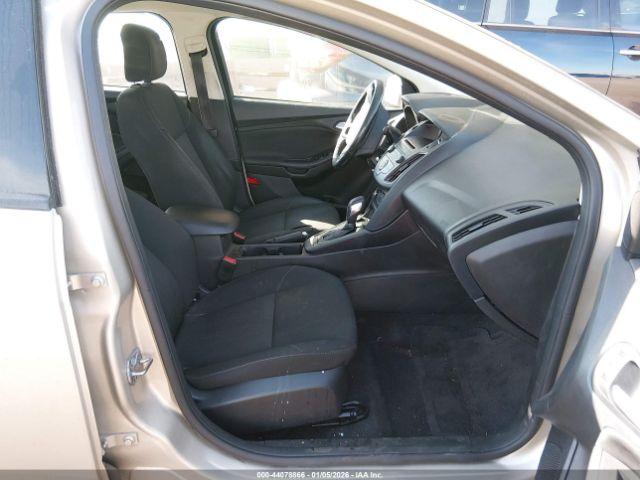 Ford Focus Se Image 7