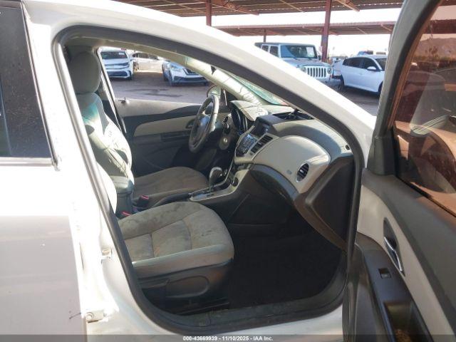 Chevrolet Cruze Lt Image 8