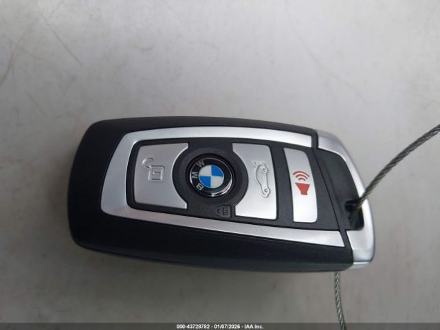 BMW 7 Series Image 8