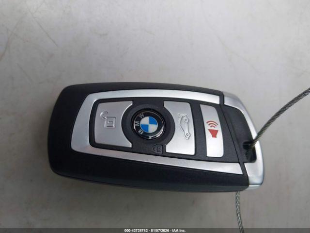 BMW 7 Series Image 8